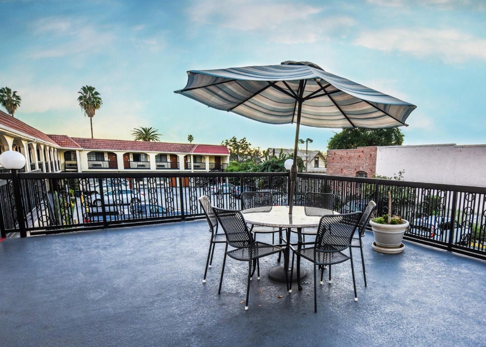 Chariot Inn Glendale - Pasadena Main image